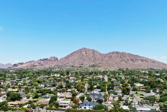 Phoenix, AZ: A Vibrant City with Sunshine All Year Round